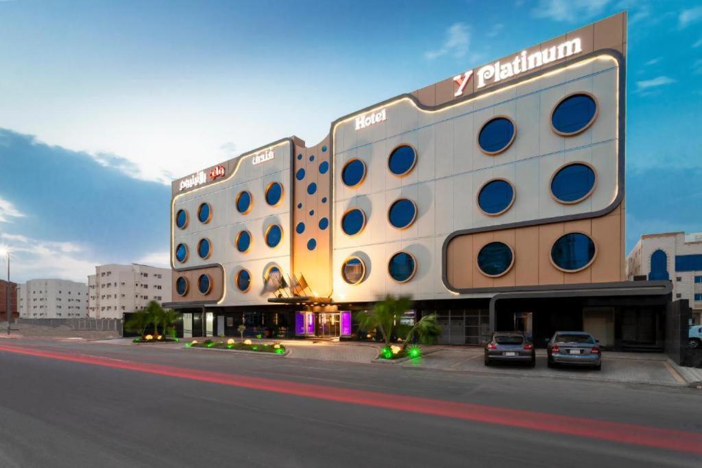 Y Platinum Hotel Medina Exterior foto